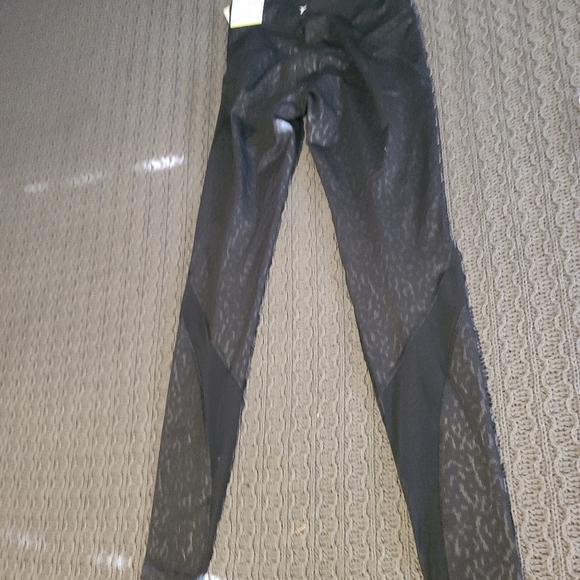 Leggings - Picture 3 of 6